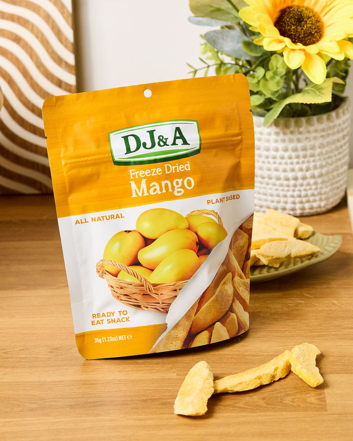 DJ & A Freeze Dried Mango 35g – Broadway Candy