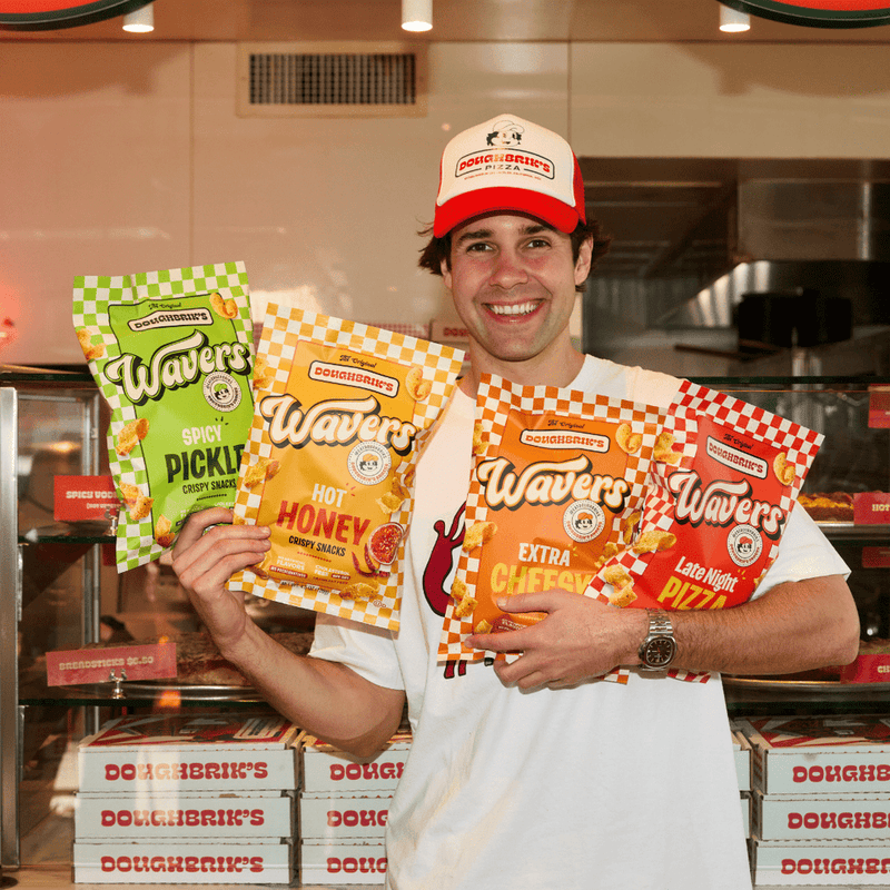 Wavers Crispy Snacks Spicy Pickle  126g